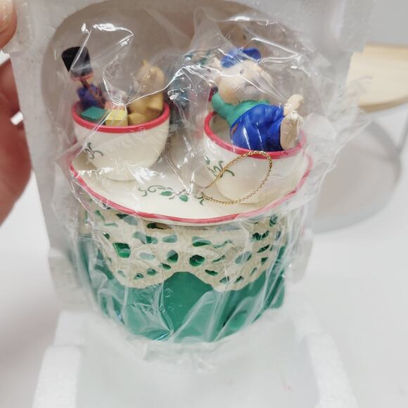 VTG 1994 Enesco Christmas Animated Musical Box Mice Teacups Ride Wish You Merry - Picture 1 of 7